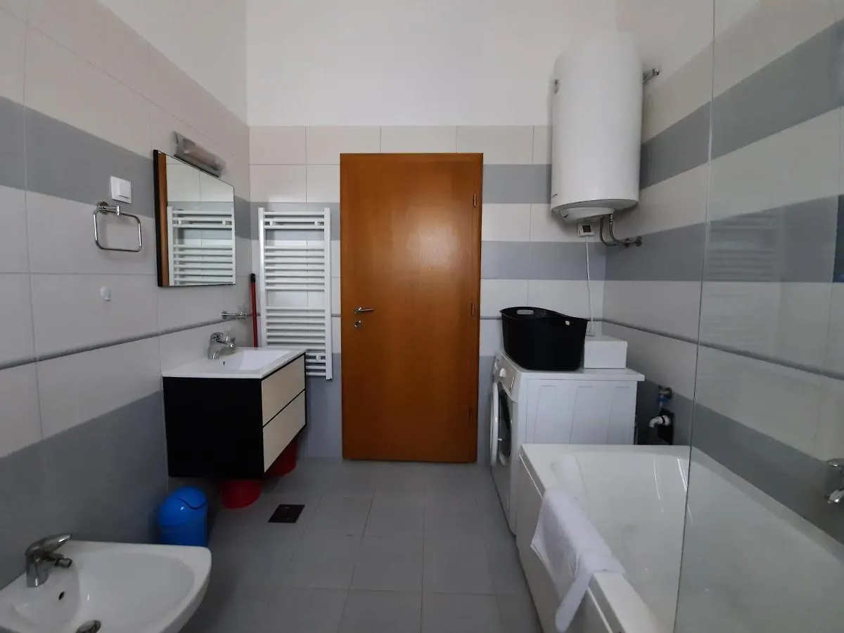 Apartment Girasole Premantura